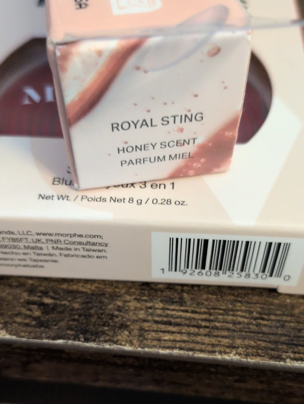 Morphe Huephoric Rush 3-in-1 Silk Blush — Hot Honeys Plump Lip Oil Royal Sting N